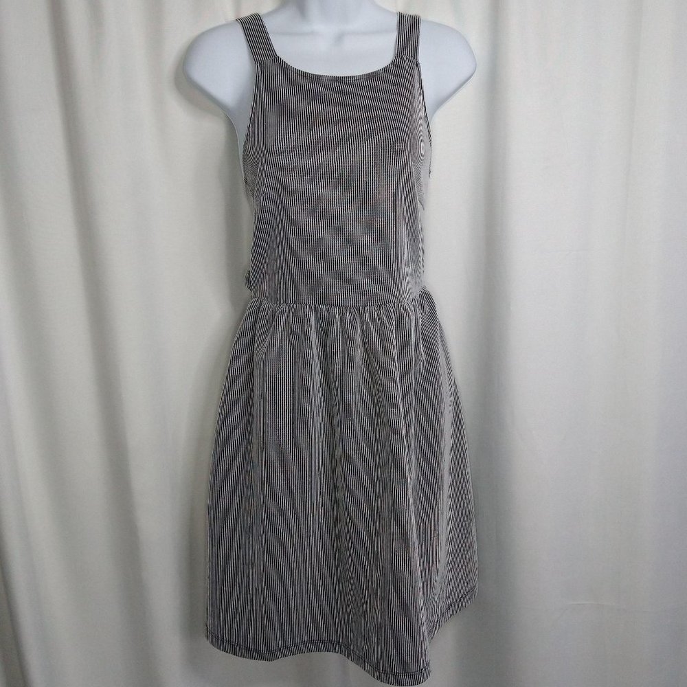Pieces Overall Dress Size Small